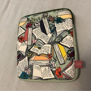 Book Beau – Spring Romantic Reads (Water Resistant 3.0 – Bebe)